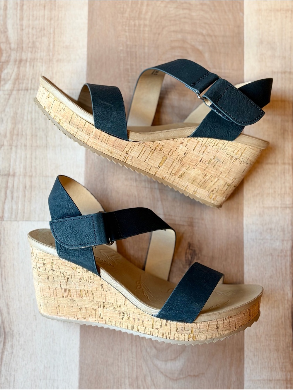 Women's Chinese Laundry Kingly Black Cork Wedge Sandals